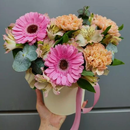 Цветущий день